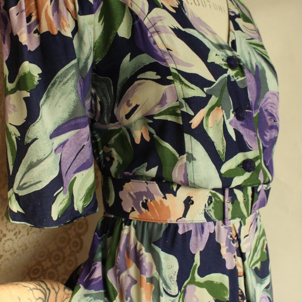 Vintage 1980's Dress with Pockets and Belt, Ed Michaels by Melanie Drucher - Picture 11 of 15